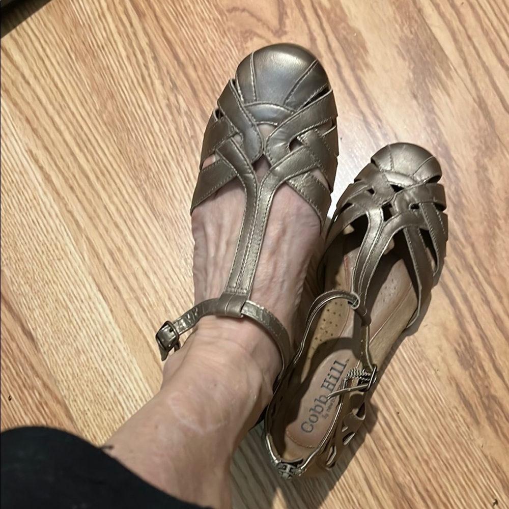 Cobb Hill by New Balance Metallic Gold Woven Sandals